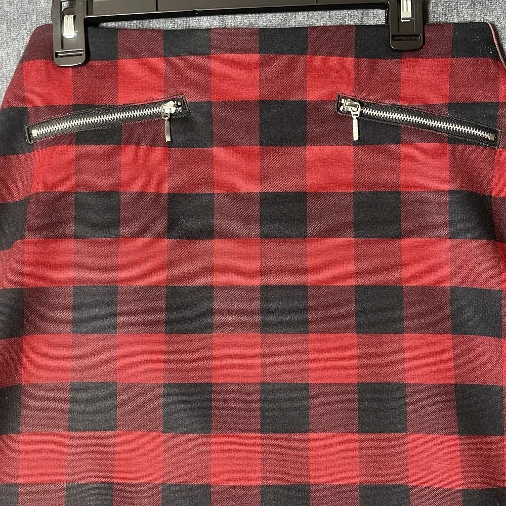 Maurices Womens Skirt Size Small S Red Black Buffalo Plaid Mini Zipper